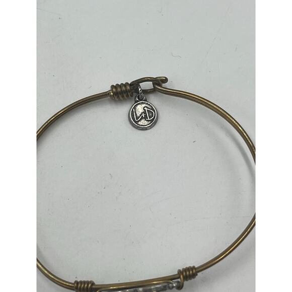 Luca + Danni Lucky Elephant Brass
Bangle Hook Closure Wire Bracelet USA - Picture 7 of 7